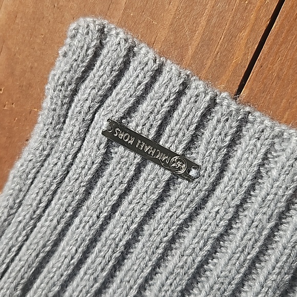 Michael kors new with tag scarf cable knit - Picture 3 of 4